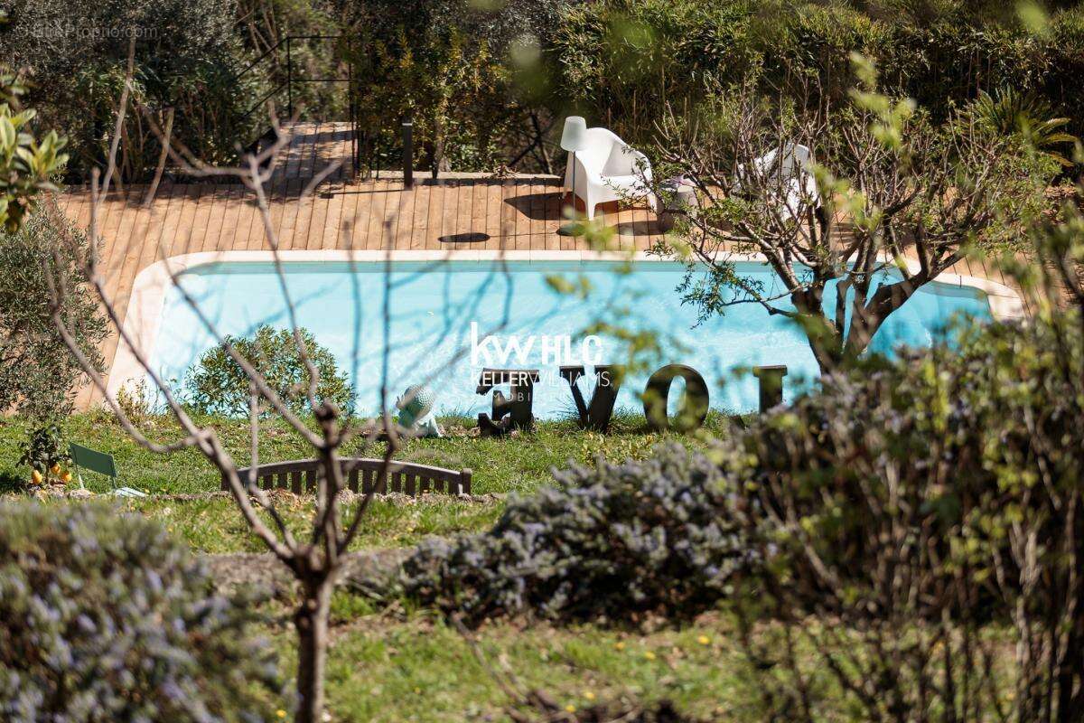 Maison à LE BAR-SUR-LOUP