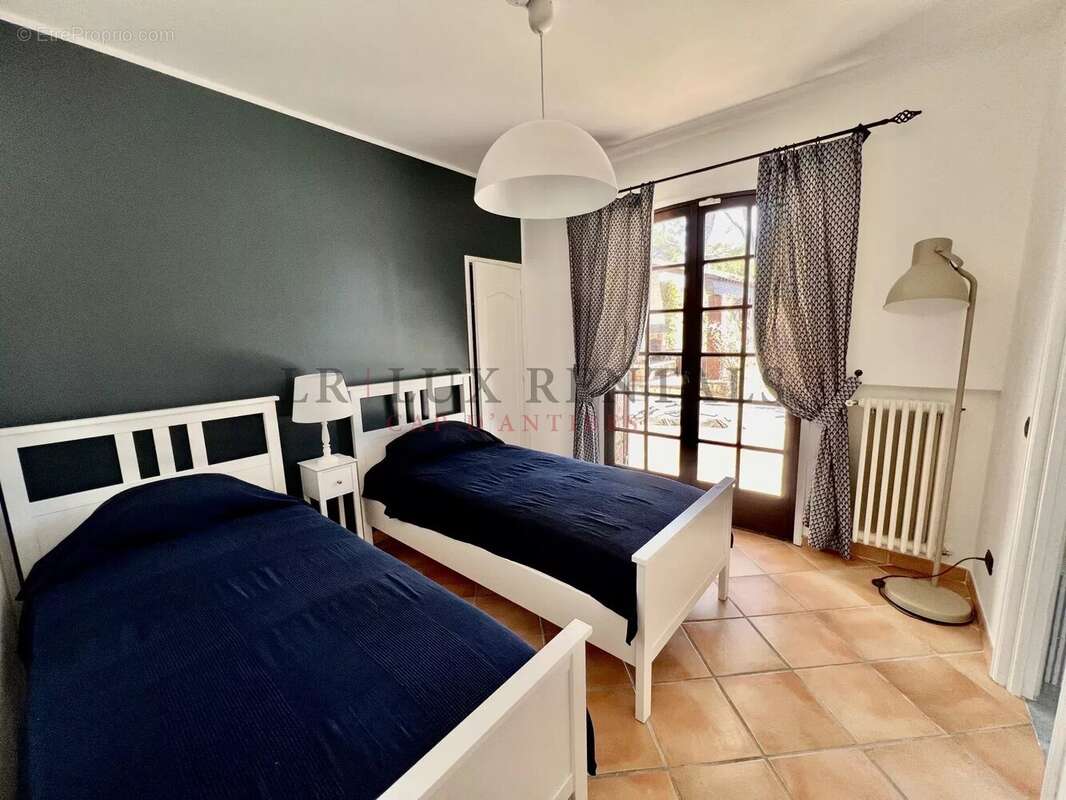 Maison à ANTIBES