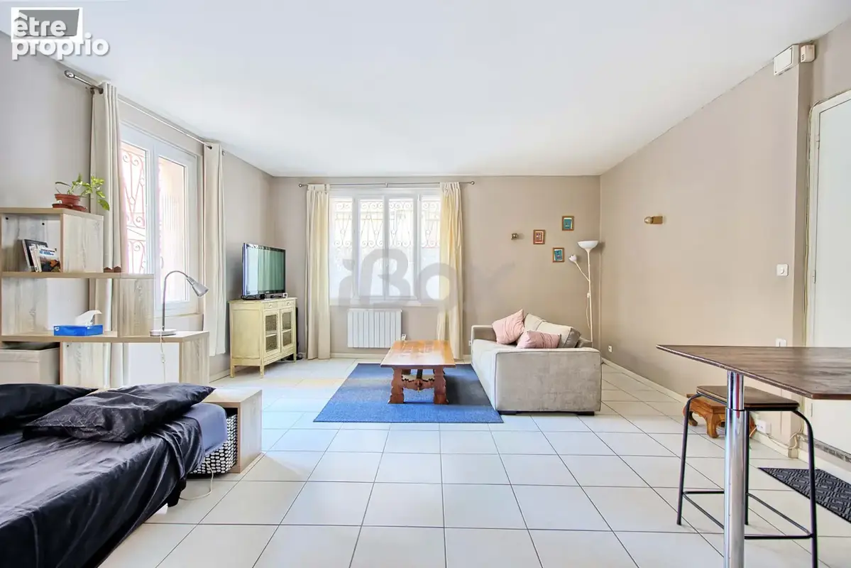 Toulon mourillon - appartement t1 de 45 m2 en rez de chaussee - photo 5