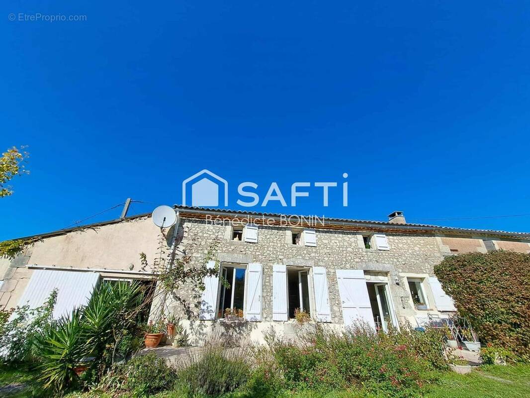 Photo 1 - Maison à SAINT-THOMAS-DE-CONAC