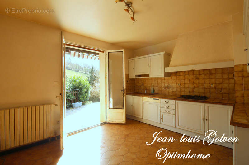 Maison à LACAUNE