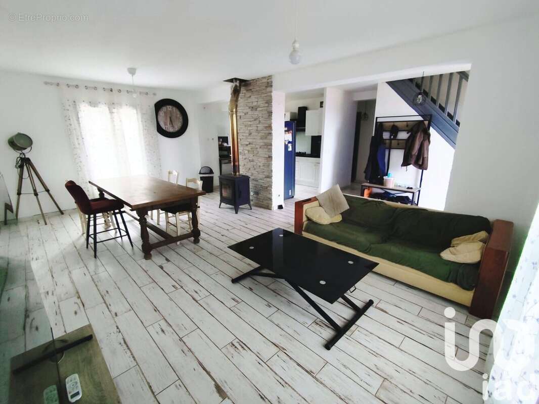 Photo 7 - Maison à PONT-SUR-YONNE