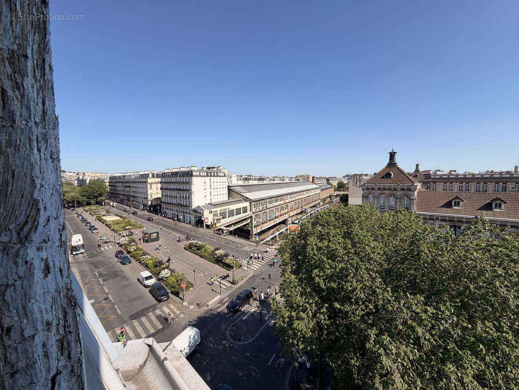 Appartement à PARIS-17E