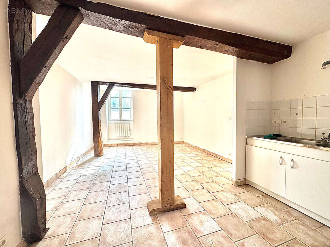 Appartement à NONANCOURT