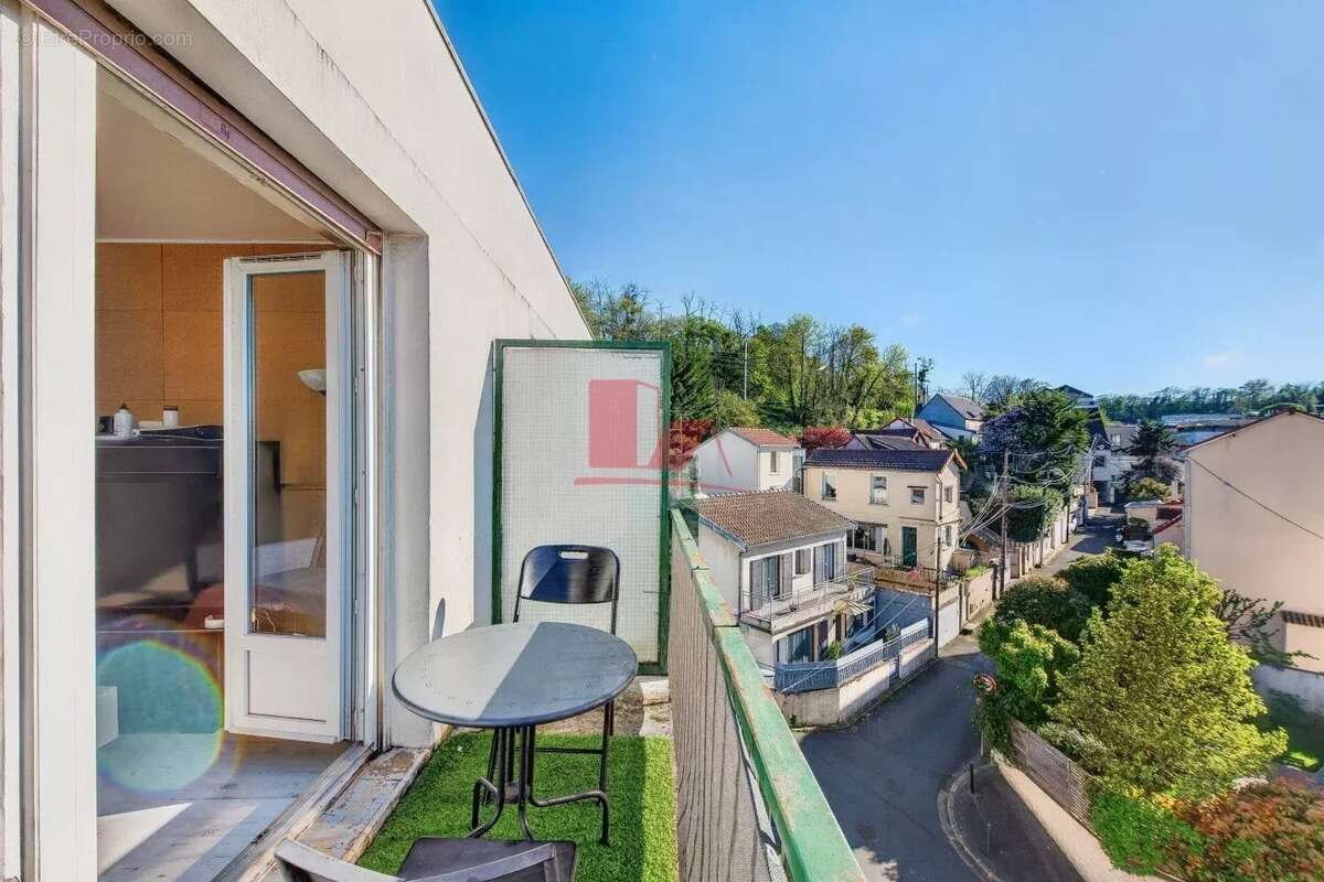 Appartement à ISSY-LES-MOULINEAUX