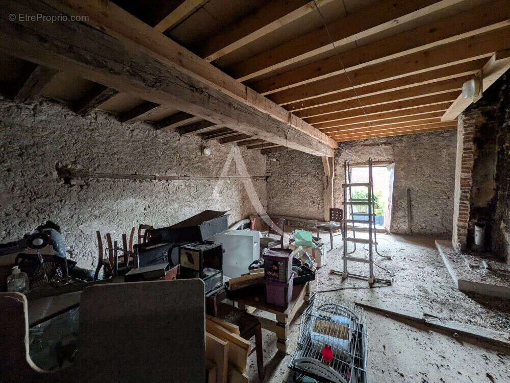 Maison à ONZAIN
