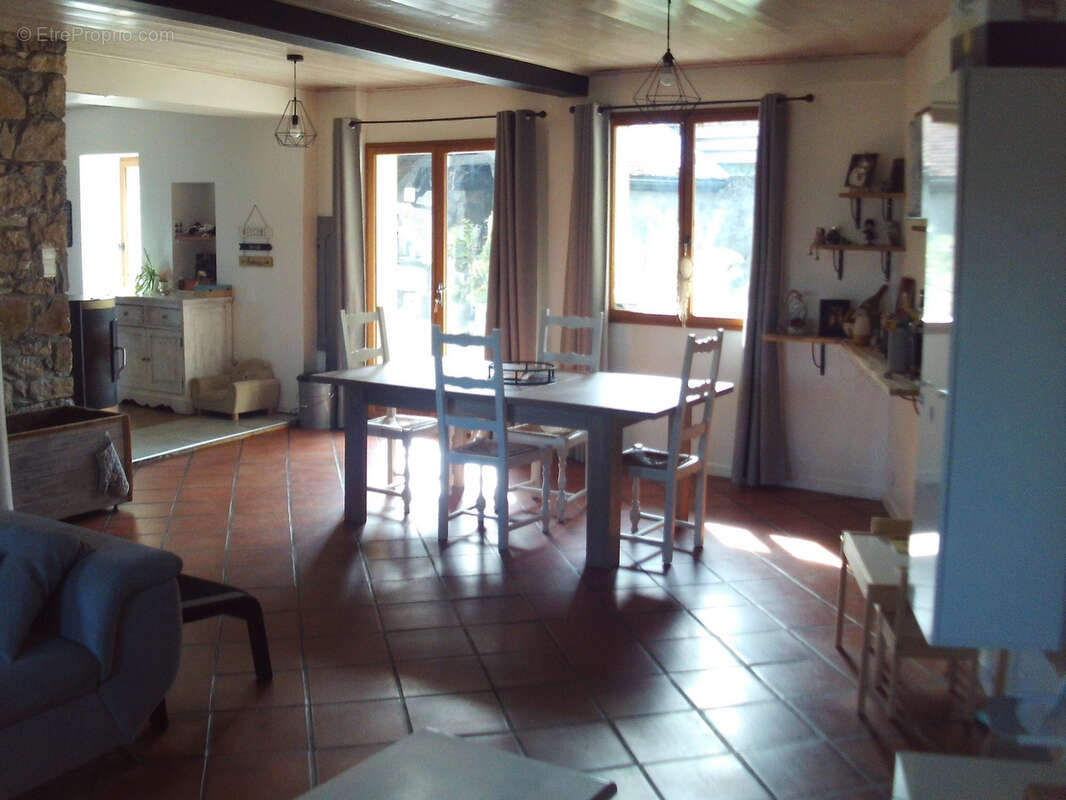 Maison à CHAPAREILLAN