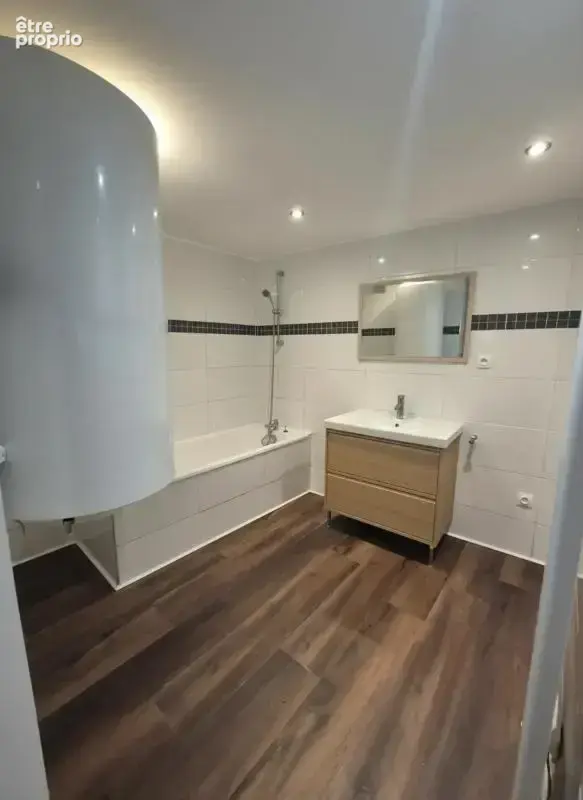 T4 pièces de 67 m², absence : jardin, parking &balcon - photo 8