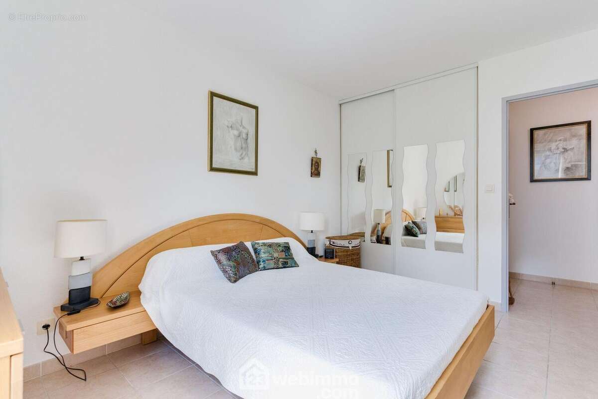 Appartement 72 m² à Marseille-9e  - photo 234