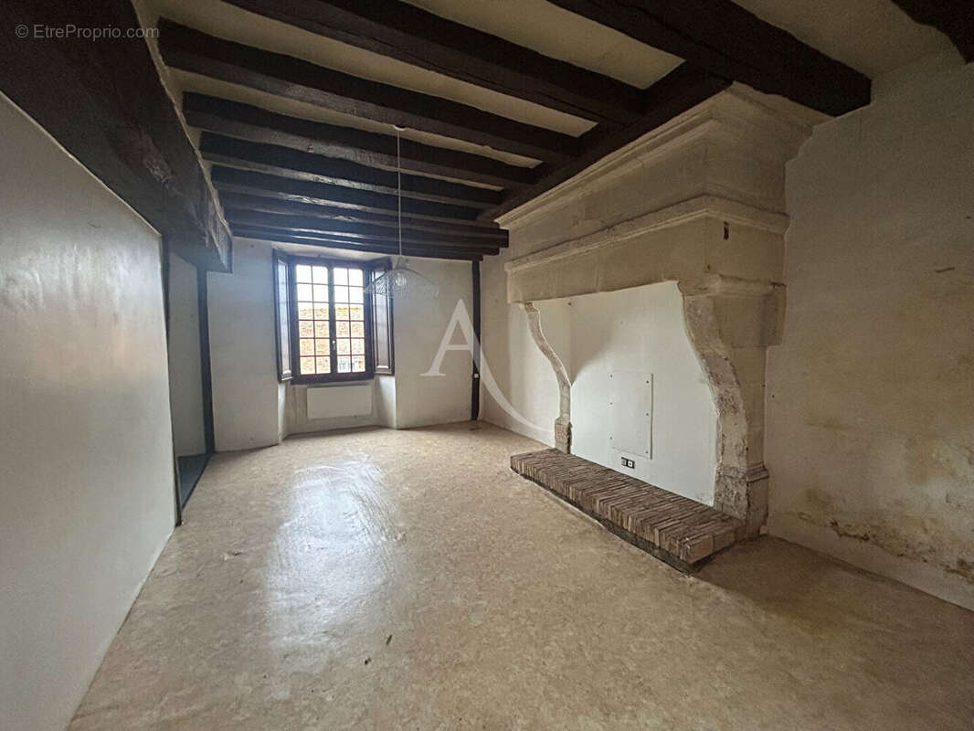 Maison à PRECIGNE