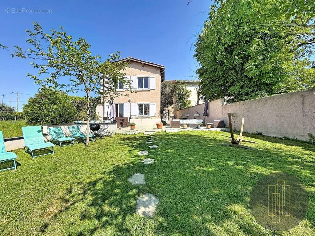 Maison à POMMIERS
