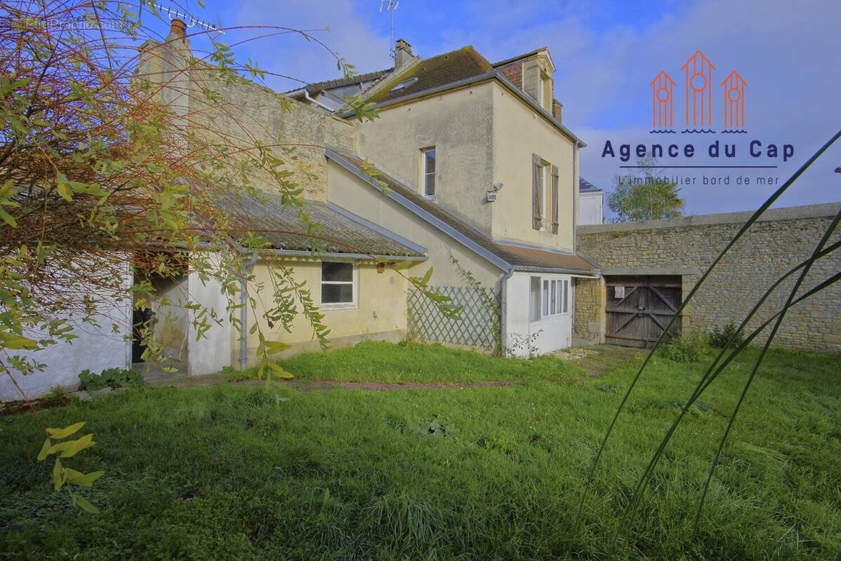 Maison à LANGRUNE-SUR-MER