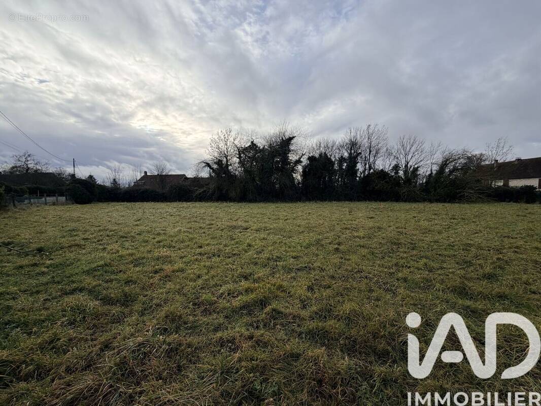 Photo 1 - Terrain à SANCY-LES-PROVINS