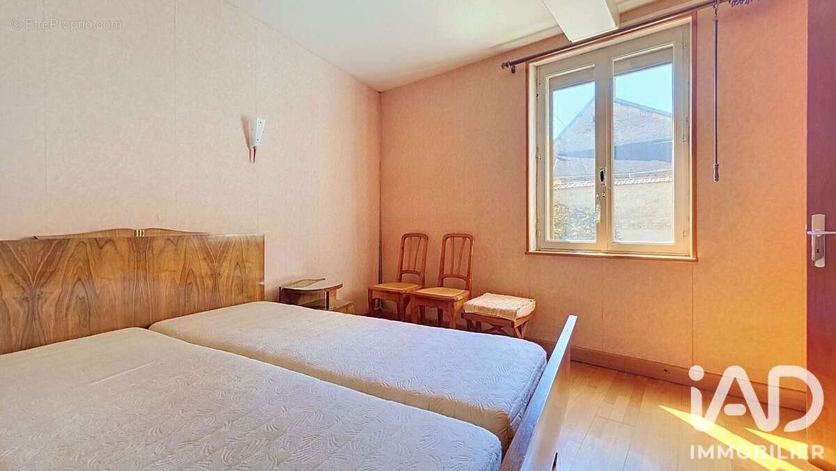 Photo 8 - Maison à COUSSEGREY