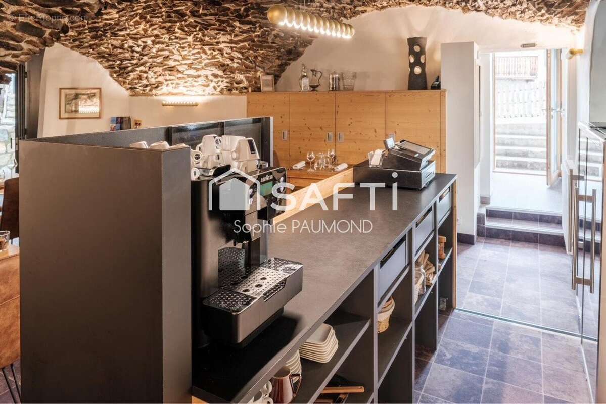 Photo 3 - Commerce à LA SALLE-LES-ALPES