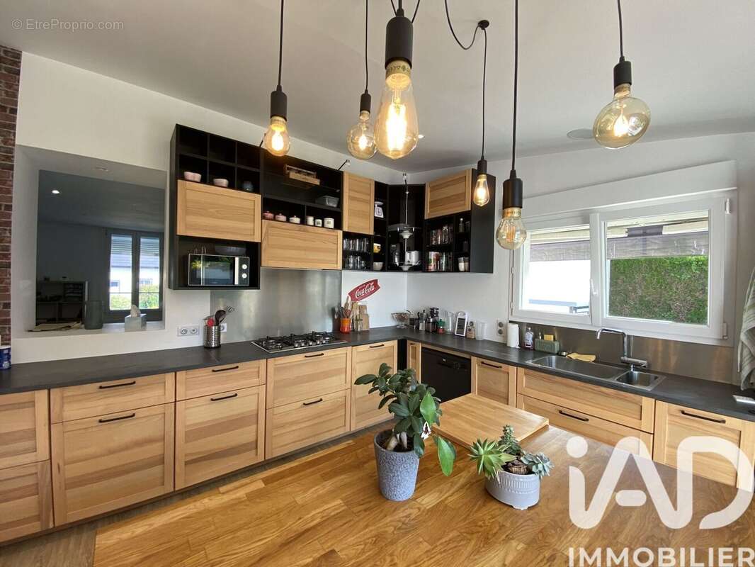 Photo 7 - Maison à MEZIERES-EN-SANTERRE