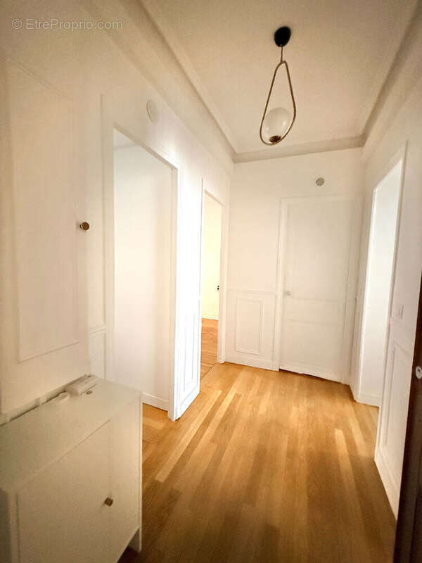 Appartement à PARIS-12E