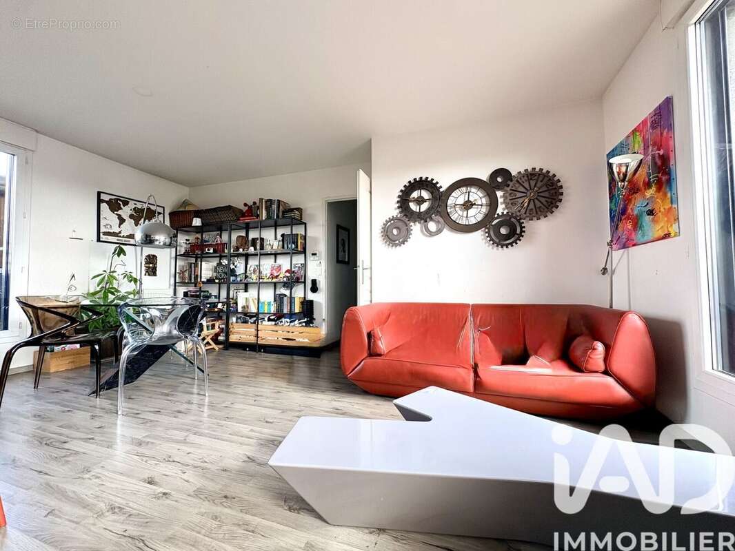 Photo 2 - Appartement à VITRY-SUR-SEINE