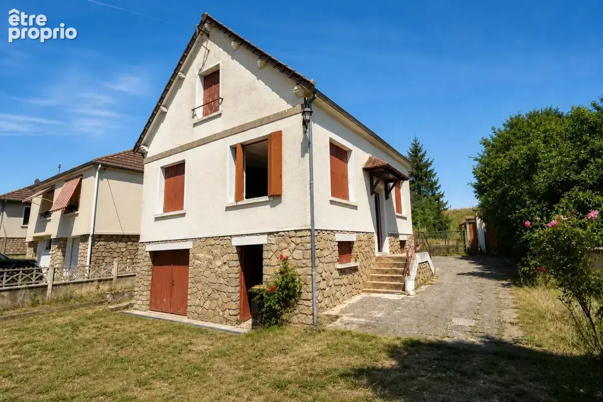 Grande maison familiale sur 968 m² avec double garage - photo 1