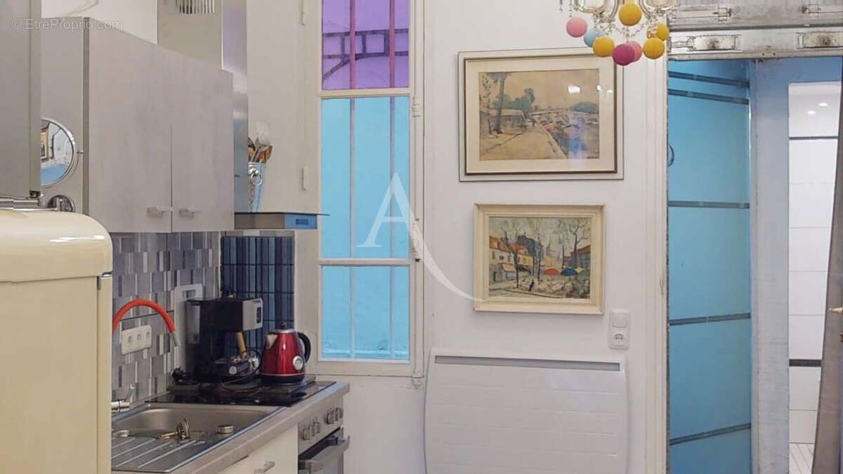 Commerce à PARIS-18E