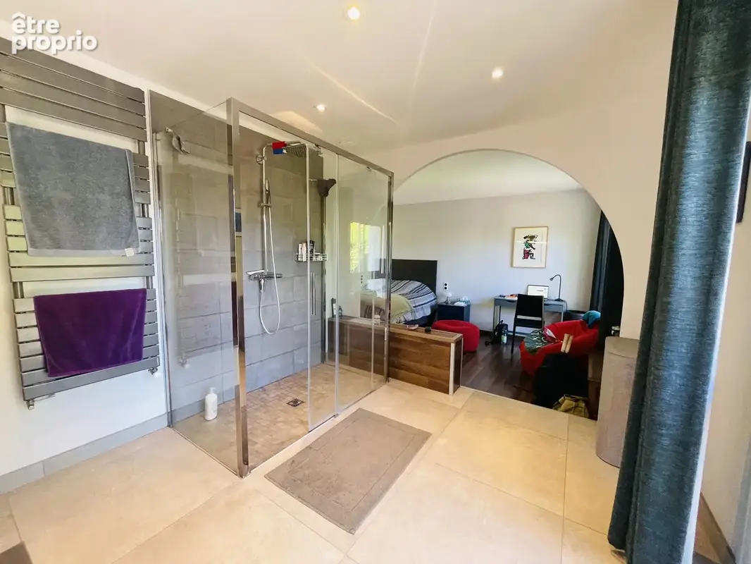 Propriété contemporaine de plain pied sur 1400m2 de terrain sans vis à vis - photo 18