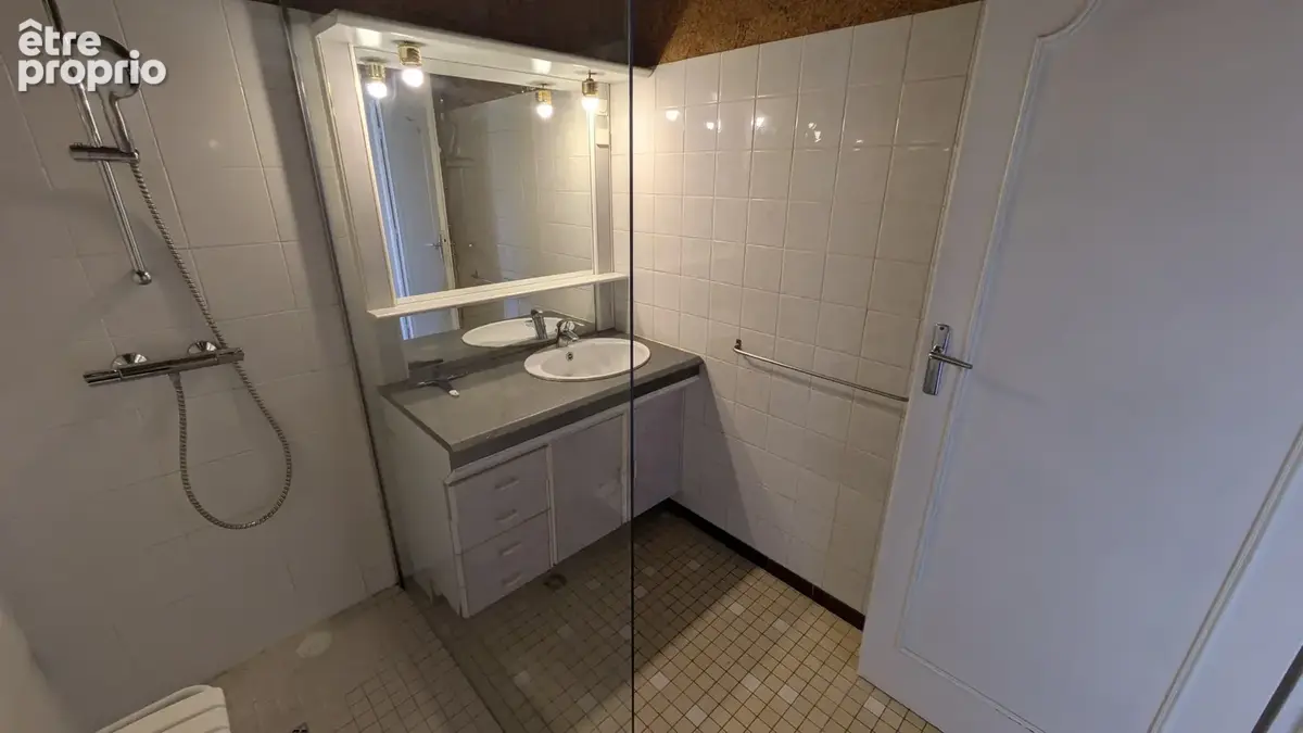 Plain pied - coeur frontenay rohan rohan - 3 chambres - jardin - garage - photo 7