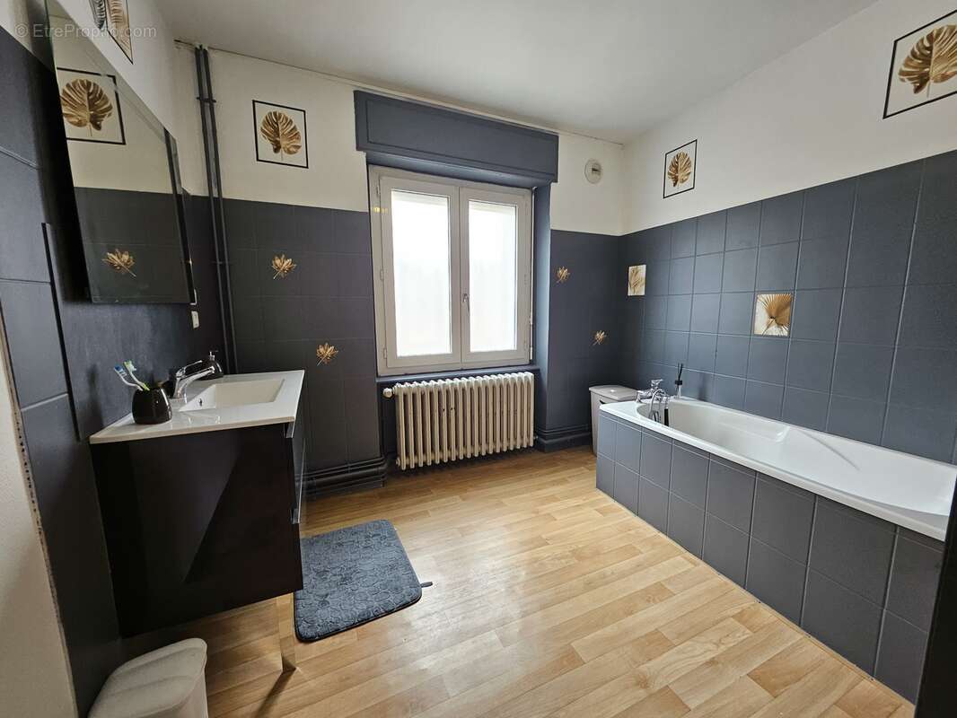 Appartement à VENTRON