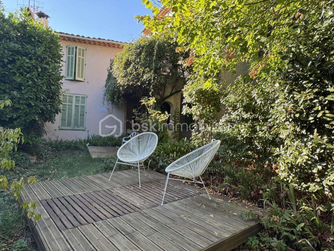 Maison à GRASSE