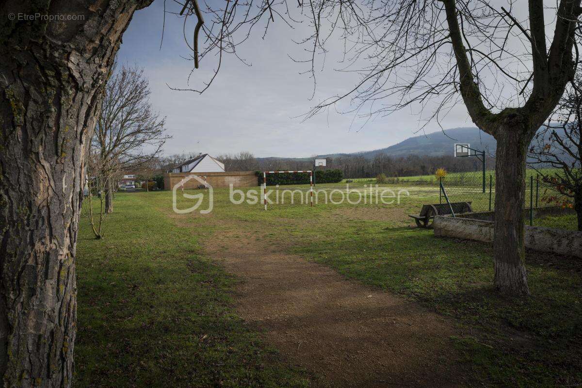 Maison à PONT-DU-CHATEAU