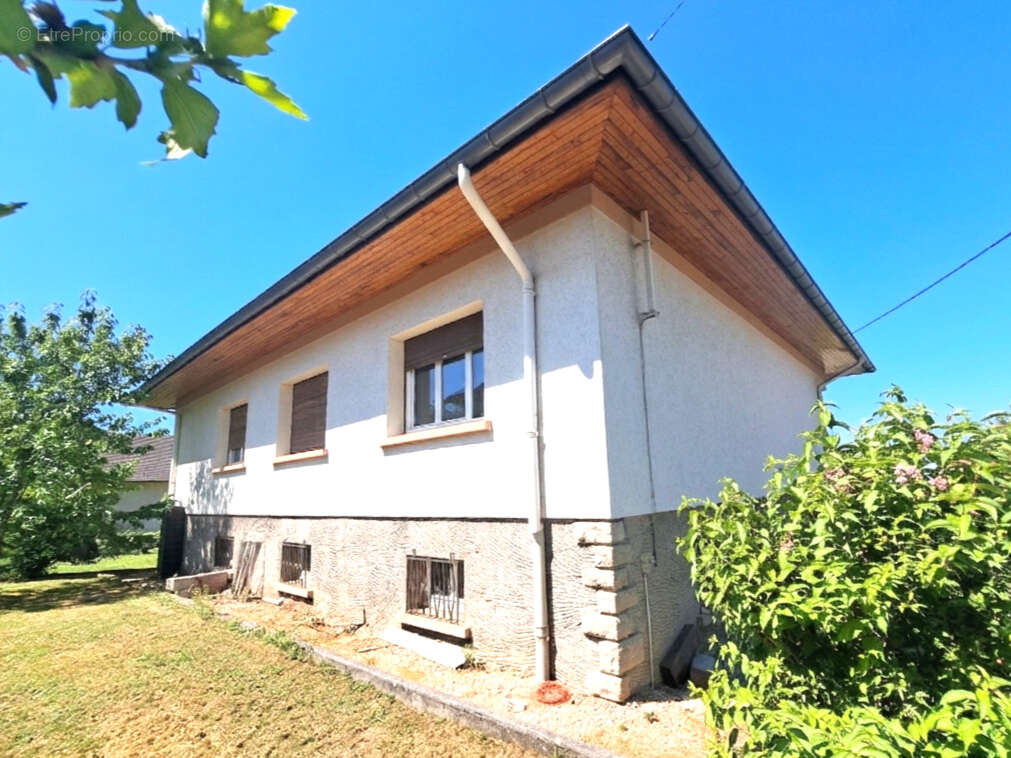 Maison à PERRIGNY