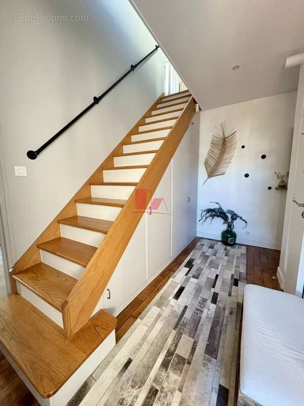 Appartement à ISSY-LES-MOULINEAUX