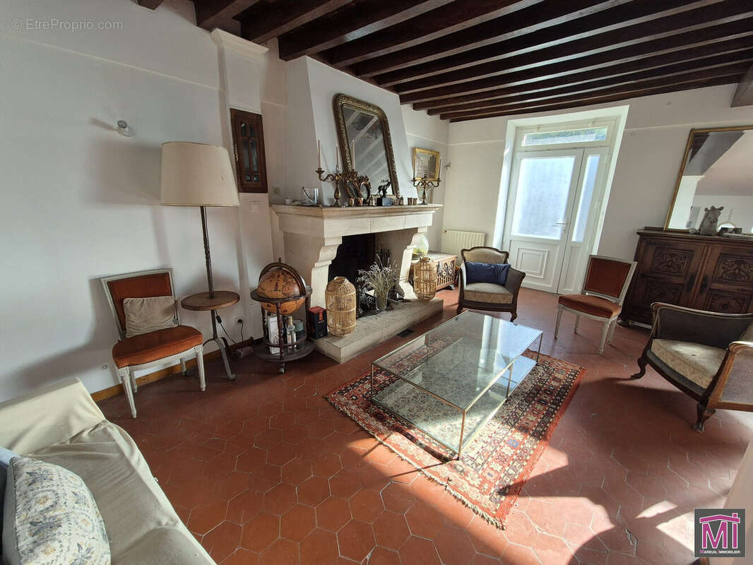 Maison à LIZY-SUR-OURCQ