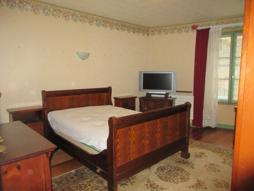 Belle maison au cœur de Saint-Benoît-du-Sault ! - photo 12