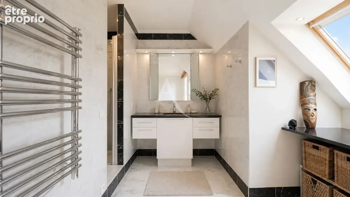 Appartement duplex 212 m² - Résidence Les Cyclades -Saint-Julien-en-Genevois - photo 10