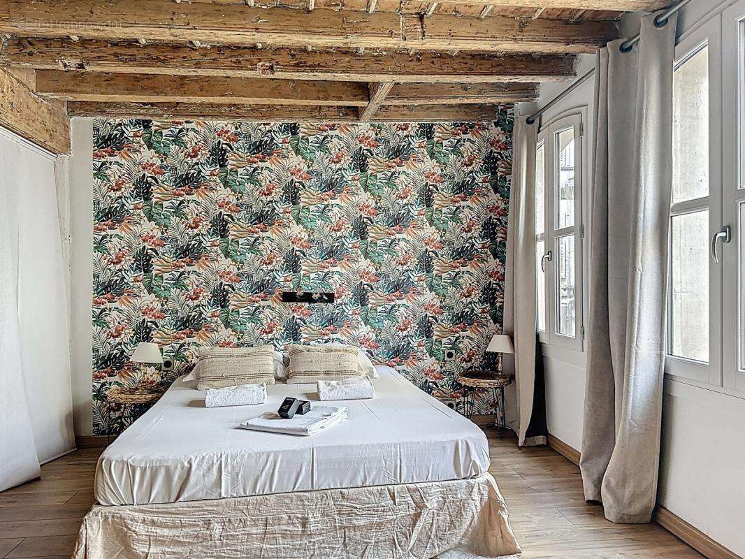 Avignon intra muros appartement de charme renove 99 m² - photo 10