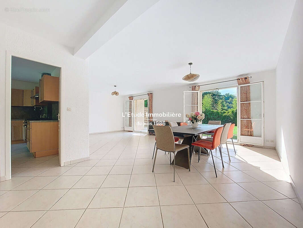 Maison à ROCHETAILLEE-SUR-SAONE