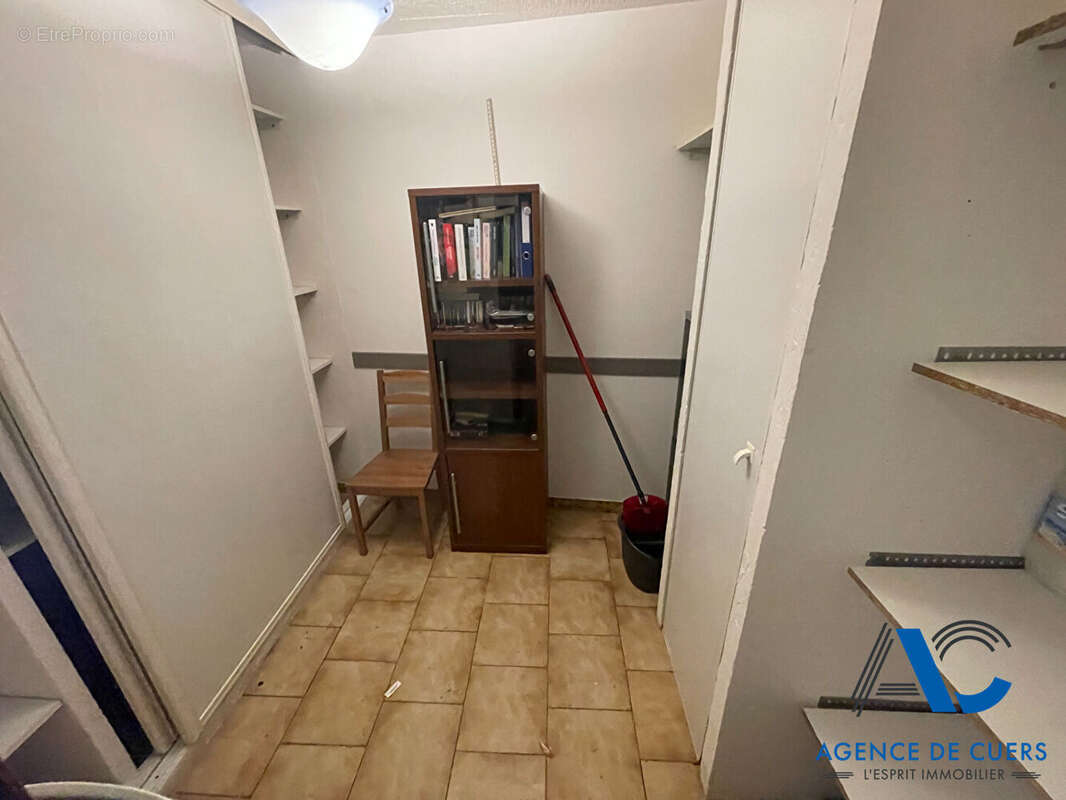 Appartement à CUERS