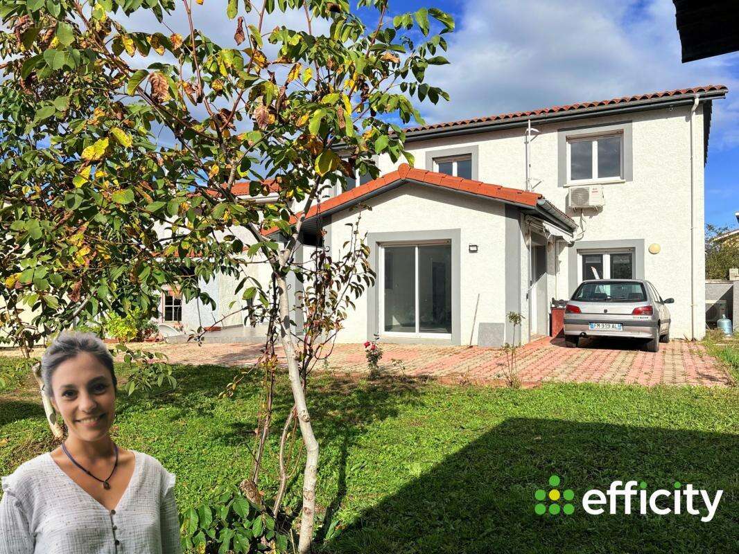 Maison à SURY-LE-COMTAL