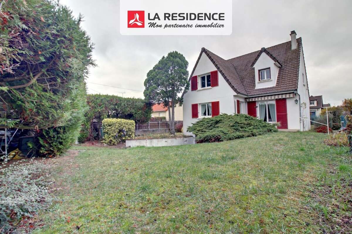 Maison à CONFLANS-SAINTE-HONORINE