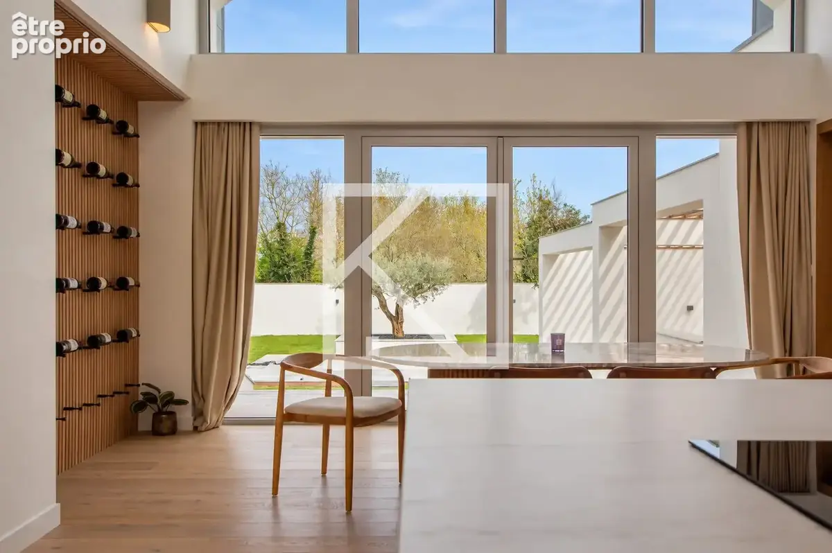 Photo Maison à Juigne-Sur-Loire au prix de 995 000€