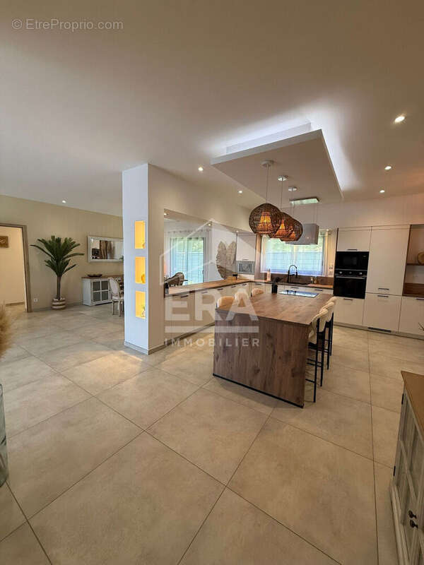 Autre à CARCASSONNE