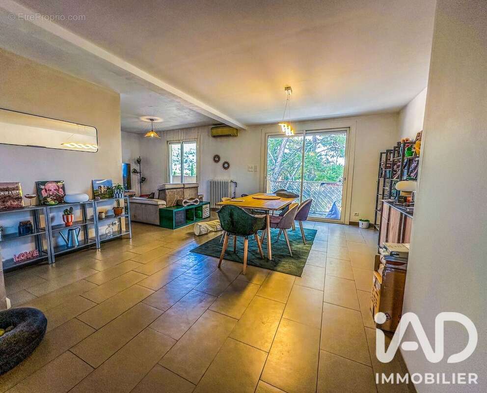 Appartement 74 m² à Toulon  - photo 2