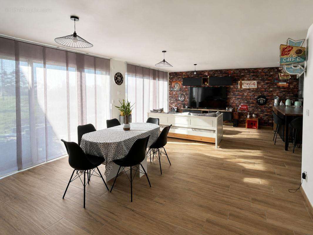 Superbe maison de plain-pied   4 chambres   Prestations mode - photo 5