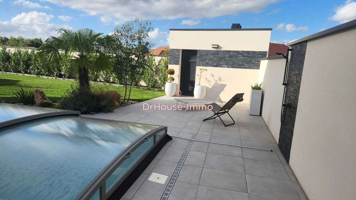 Maison à BREVIANDES