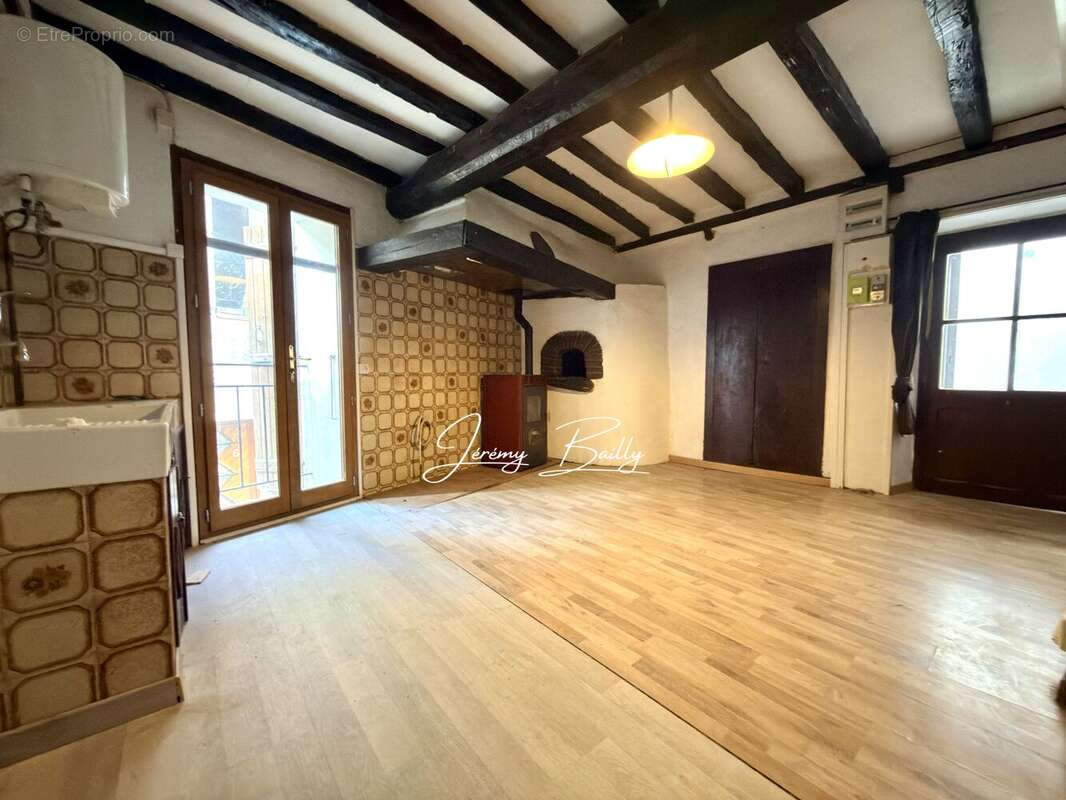 Maison 71 m² à Rigarda  - photo 4