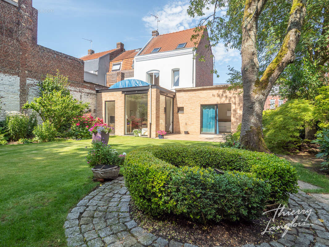 Maison à SAILLY-LEZ-LANNOY