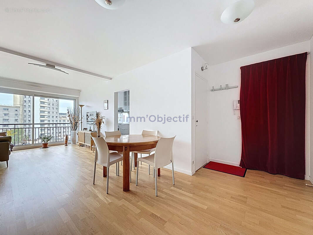 Appartement à PARIS-12E