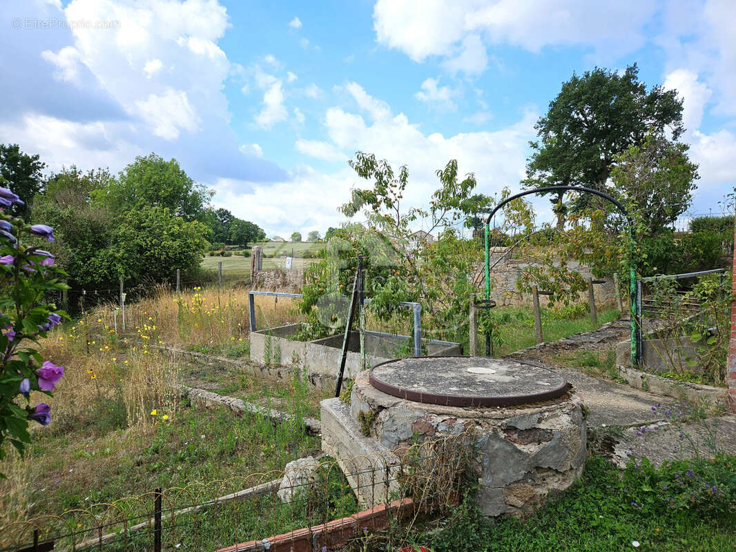 Maison à LE BREUIL