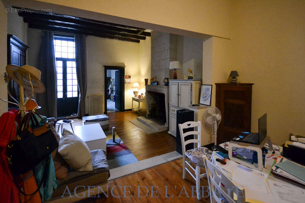 Appartement à SAINTES