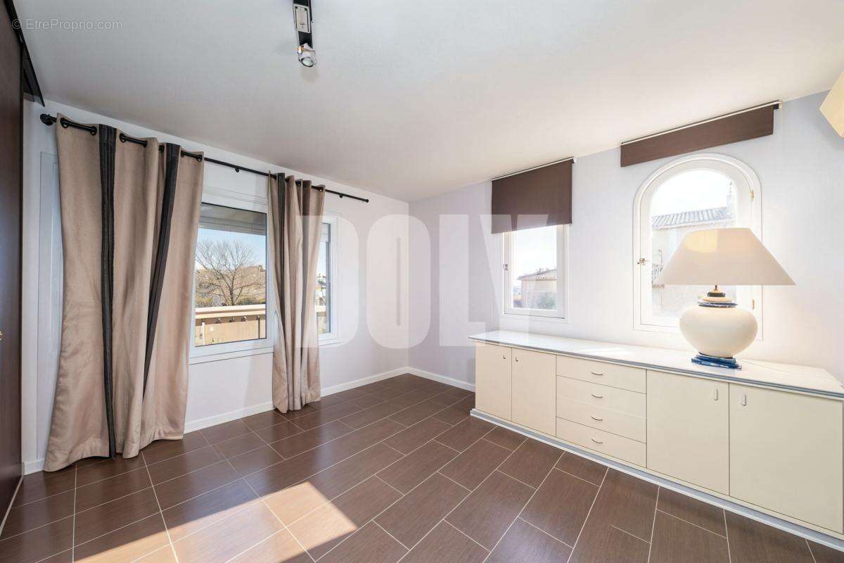 Appartement à VILLENEUVE-LOUBET